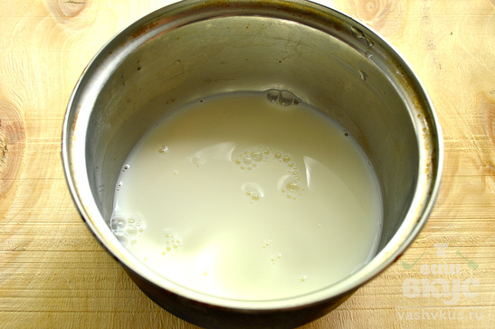 Молочная овсяная каша с ванилином