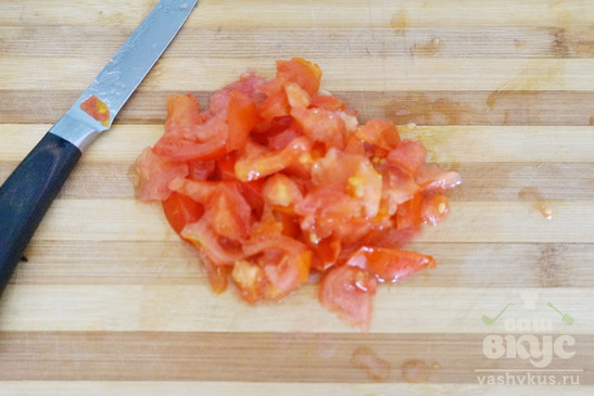 Баклажаны с помидором и зеленью, запеченные в духовке 