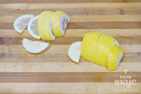 Скумбрия с лимоном в духовке